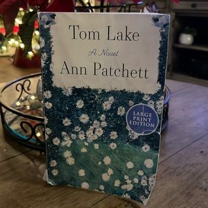 Tom Lake by Ann Patchett Large Print Edition